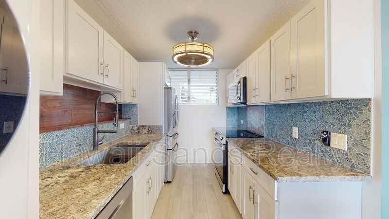 1676 Ala Moana Blvd #104