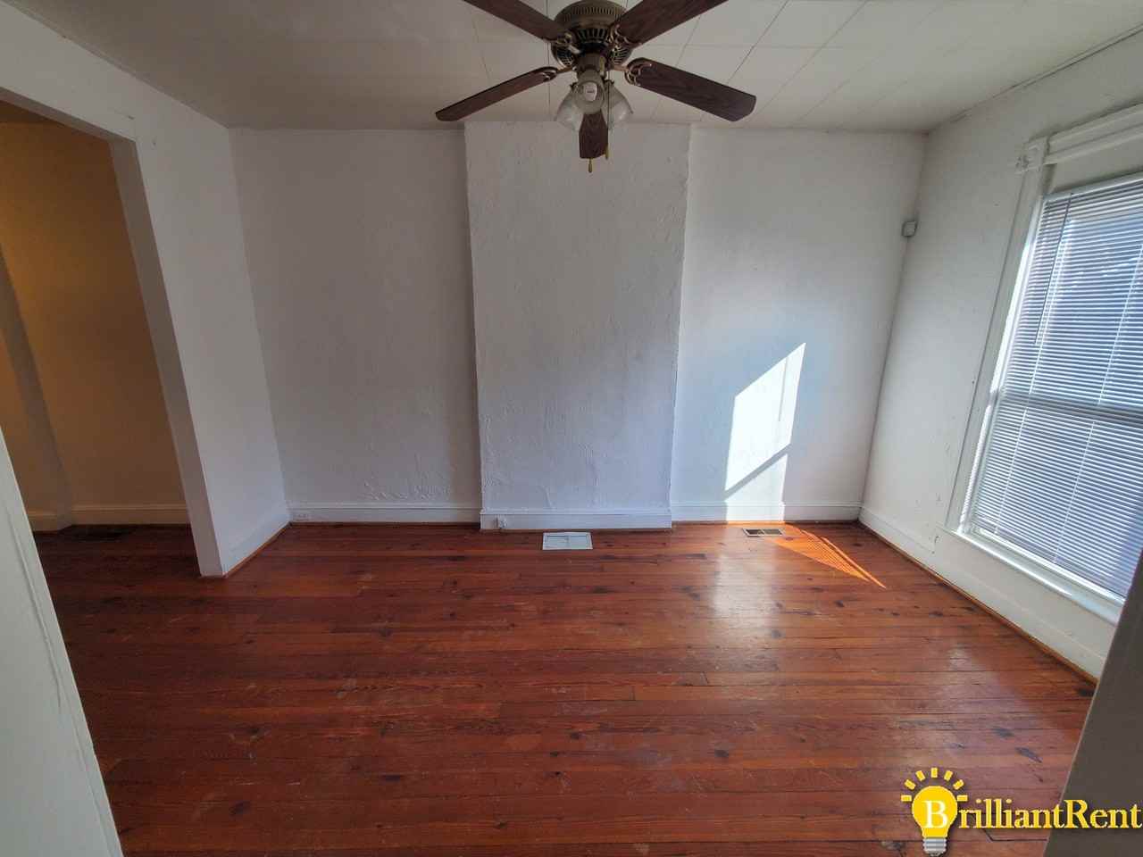 2524 West Pratt Street - Photo 2 of 14