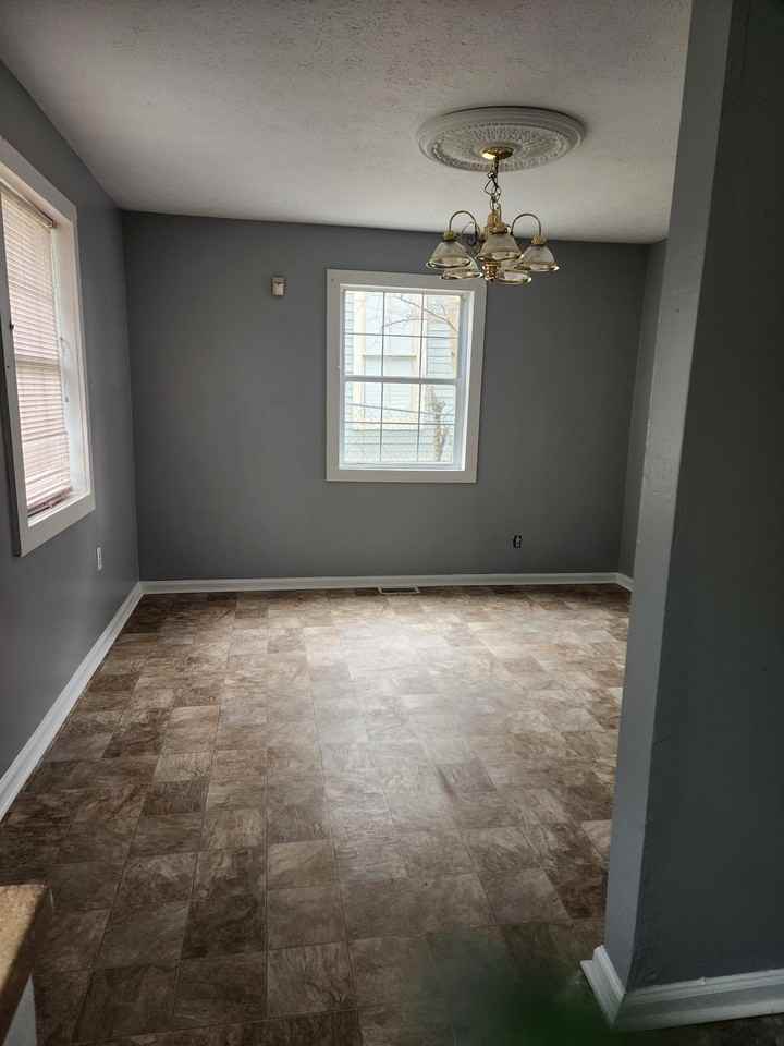 1347 Jackson Street #1 - Photo 6 of 10