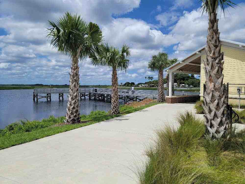 1581 Starfish St - Photo 3 of 26