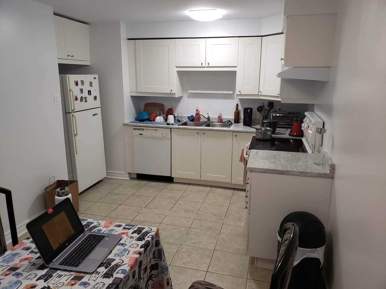 24 Rue Legault, SainteAnnedeBellevue, QC H9X 1Z5 2 Bedroom Apartment