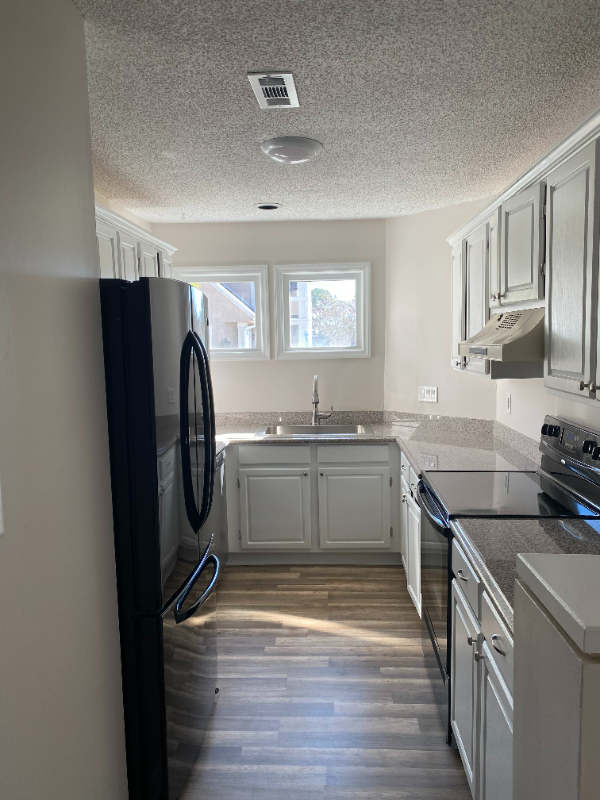 9215 Ravenwing Dr - Photo 5 of 21