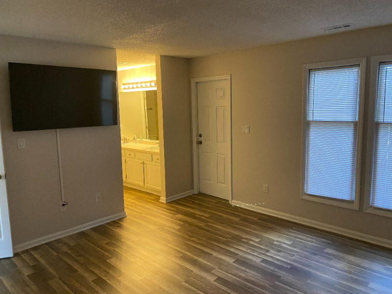 9215 Ravenwing Dr - Photo 6 of 21