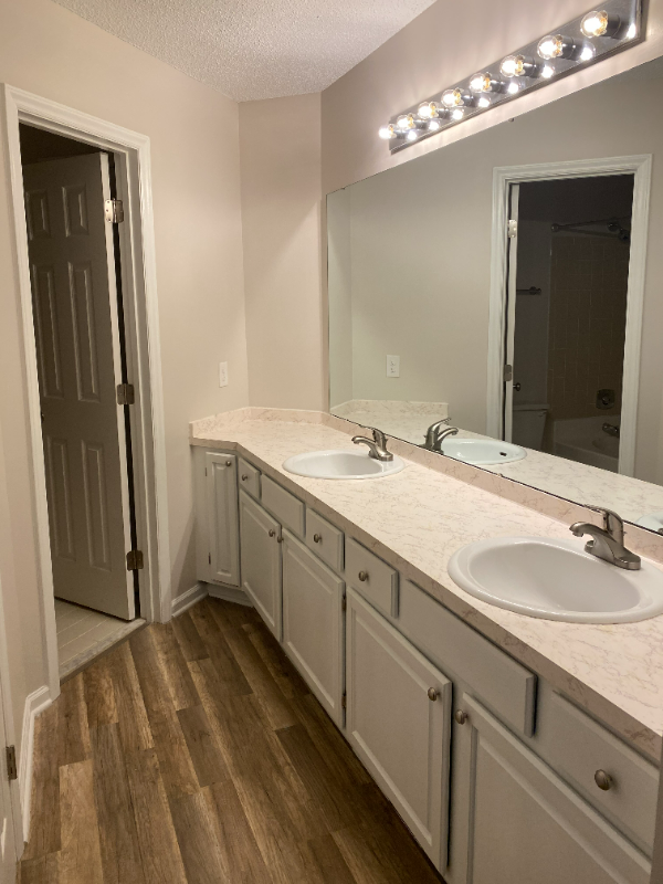 9215 Ravenwing Dr - Photo 7 of 21