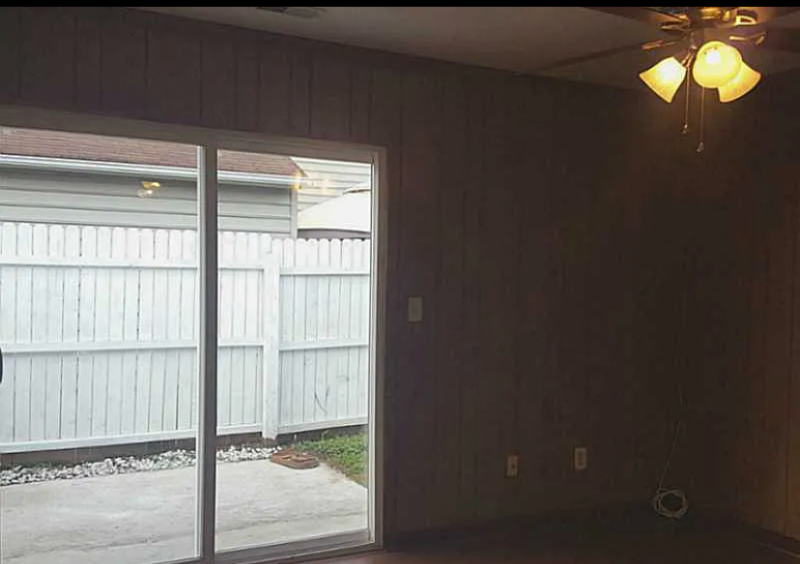 16630 Silver Dr S - Photo 3 of 5