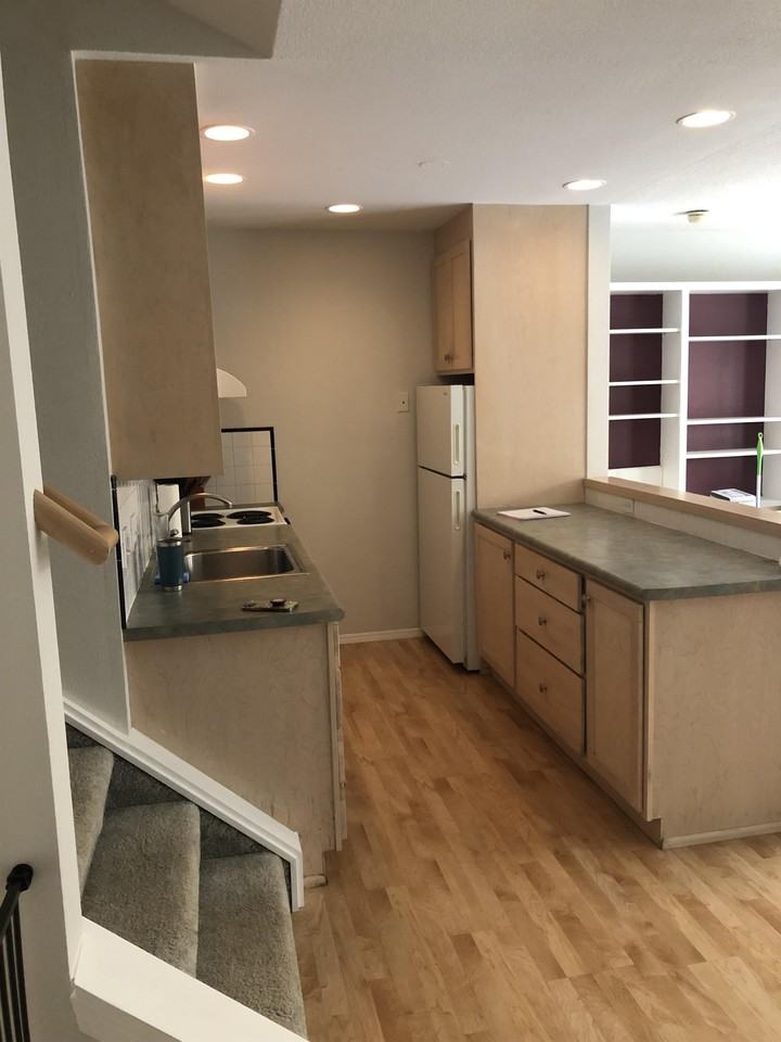 2247 Villa Rosa Dr #1 - Photo 2 of 25