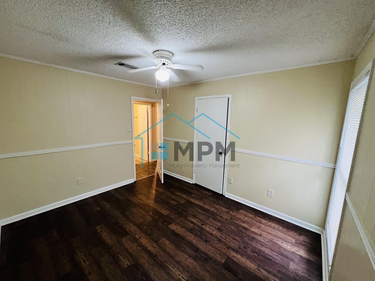 229 Hillside Cir #1 - Photo 5 of 24