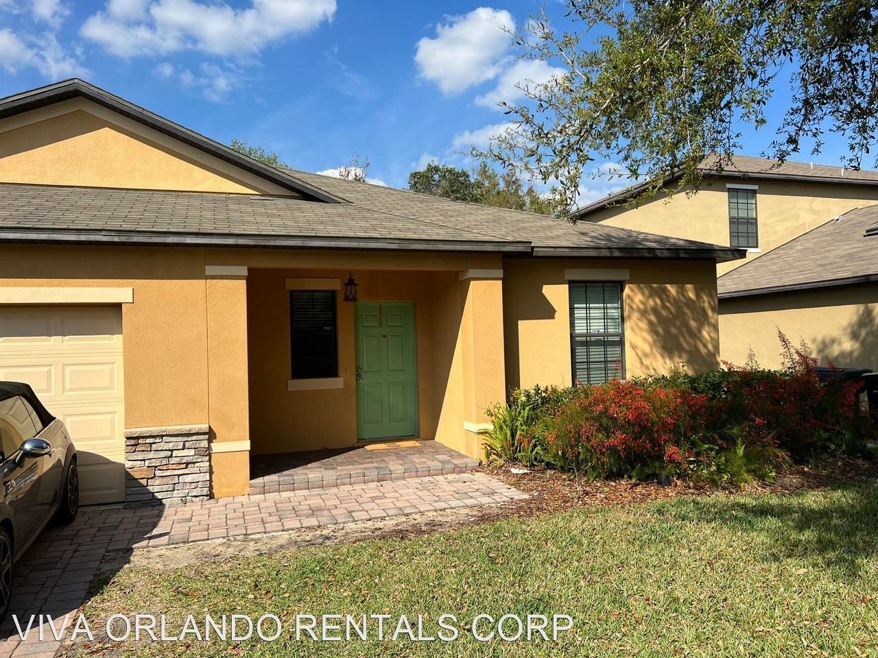 1031 Cypress Pointe Blvd - Photo 3 of 18