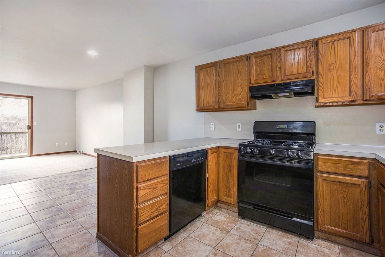 962 Cedar Run Ct NW - Photo 2 of 19