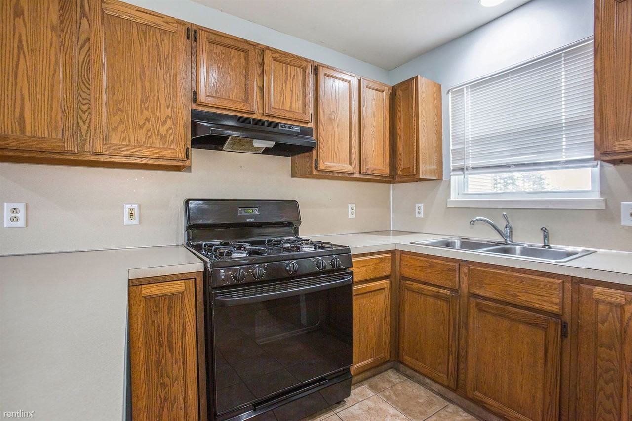 962 Cedar Run Ct NW - Photo 3 of 19