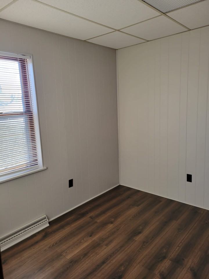 Pike St #G - Photo 2 of 11