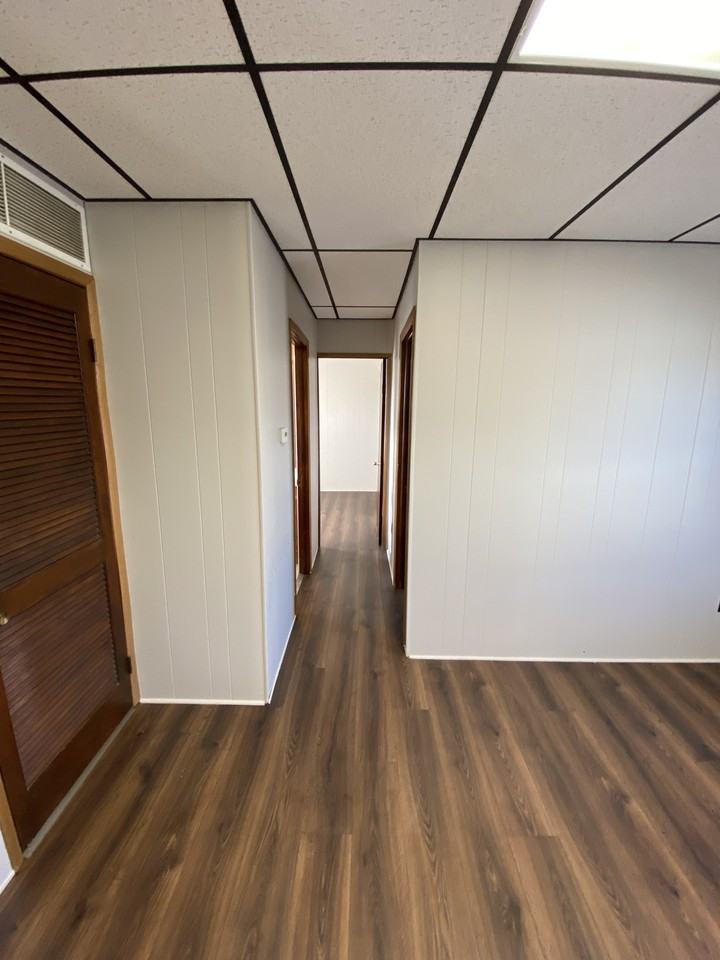 Pike St #G - Photo 7 of 11