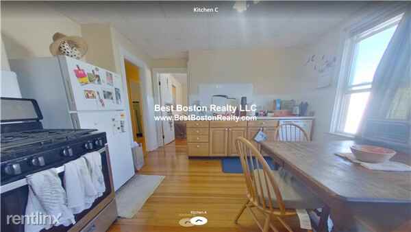 82 Concord Ave #2 - Photo 7 of 13