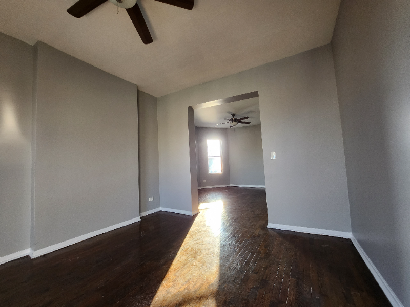 7314 S Kenwood Ave #2 - Photo 2 of 14