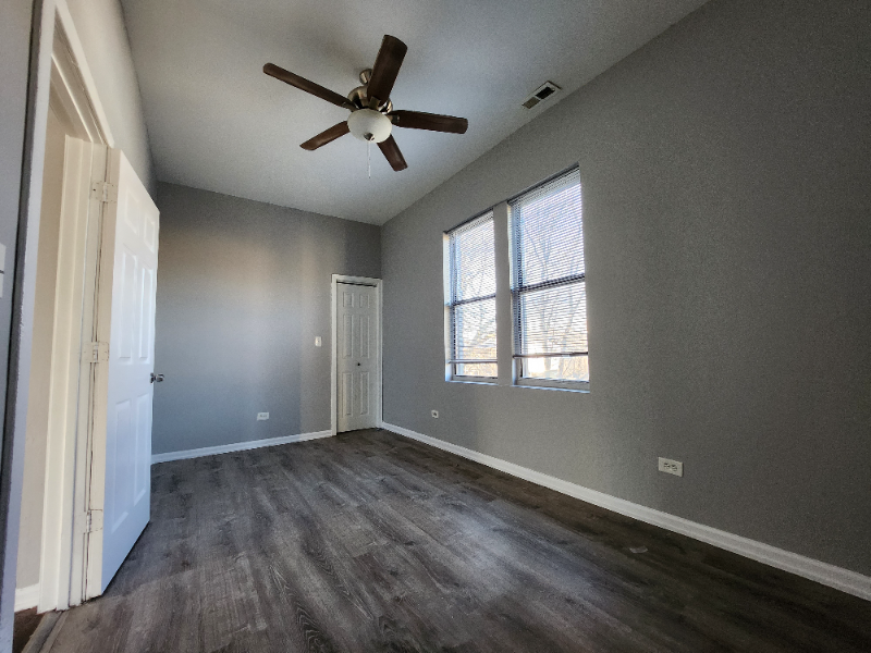 7314 S Kenwood Ave #2 - Photo 7 of 14