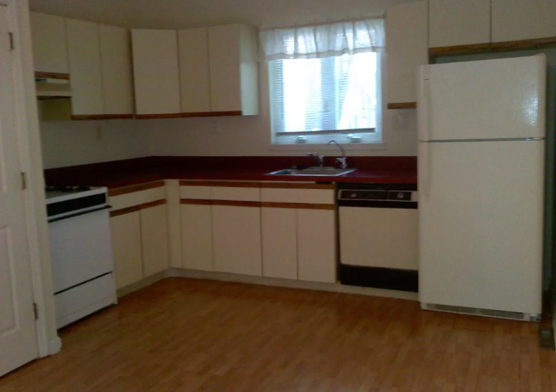 1202 N Tatnall St - Photo 3 of 6