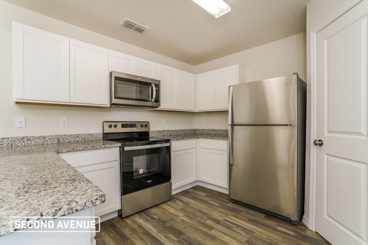 2916 W Santana Dr - Photo 4 of 19