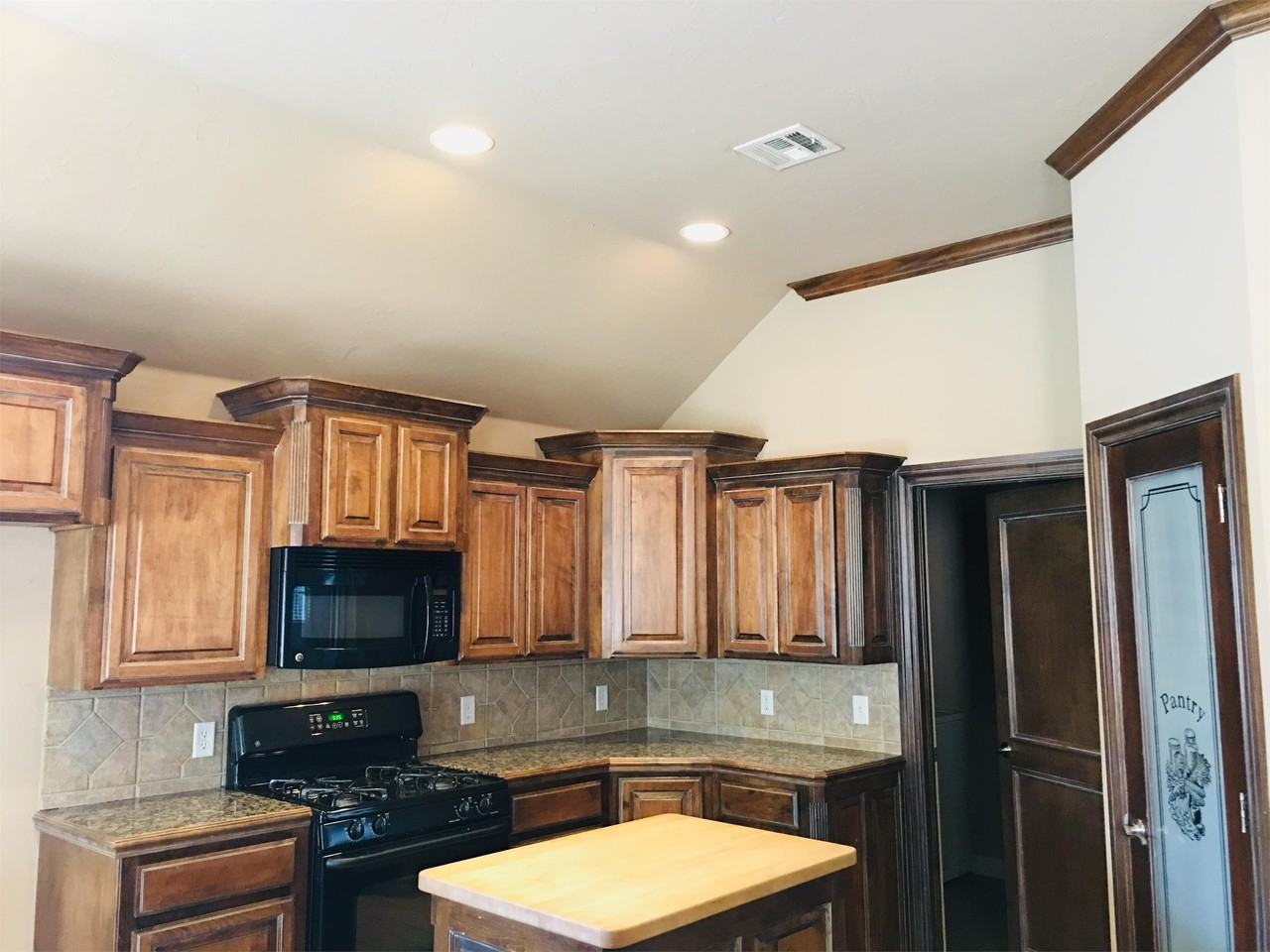 2729 Nw 155th St #1 - Photo 2 of 18
