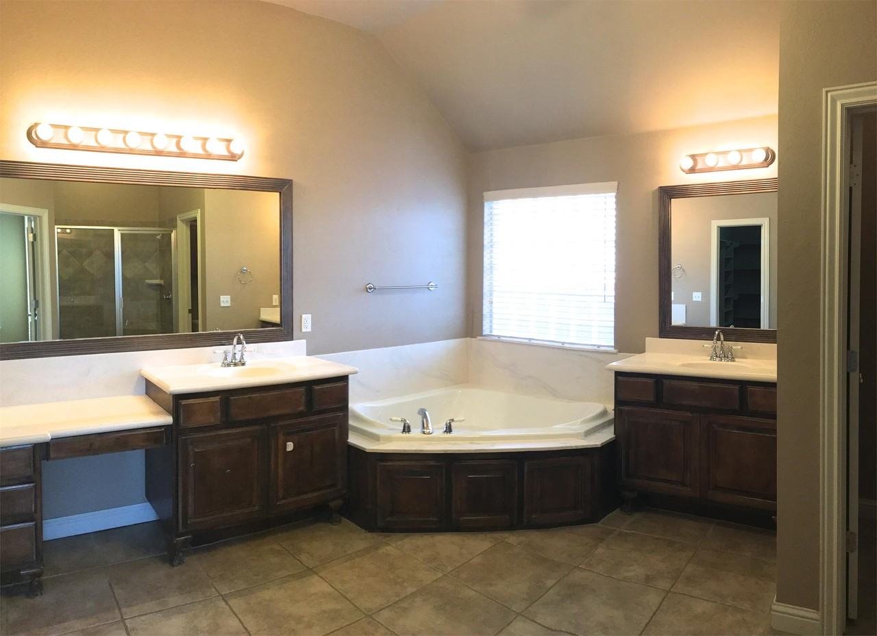 2729 Nw 155th St #1 - Photo 7 of 18