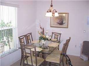 353 Kensington Dr