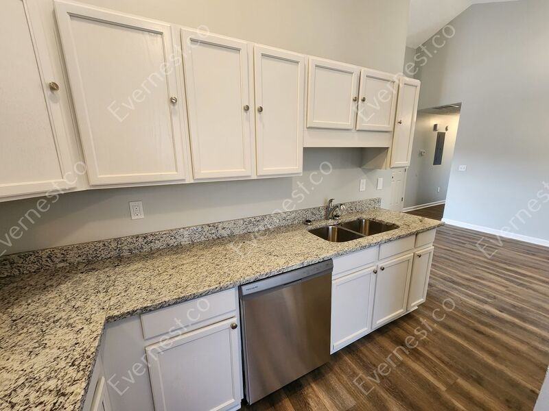 214 Dove Pl - Photo 3 of 15