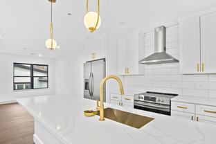 127 E Cottage St #5 - Photo 1 of 1