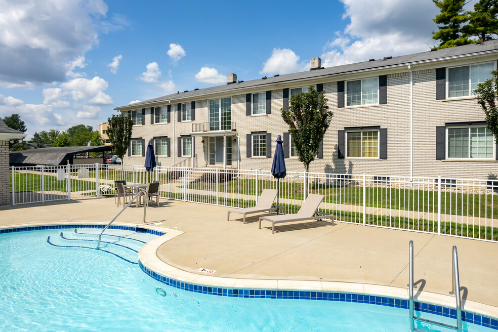 House of Botsford - Photo 7 of 44