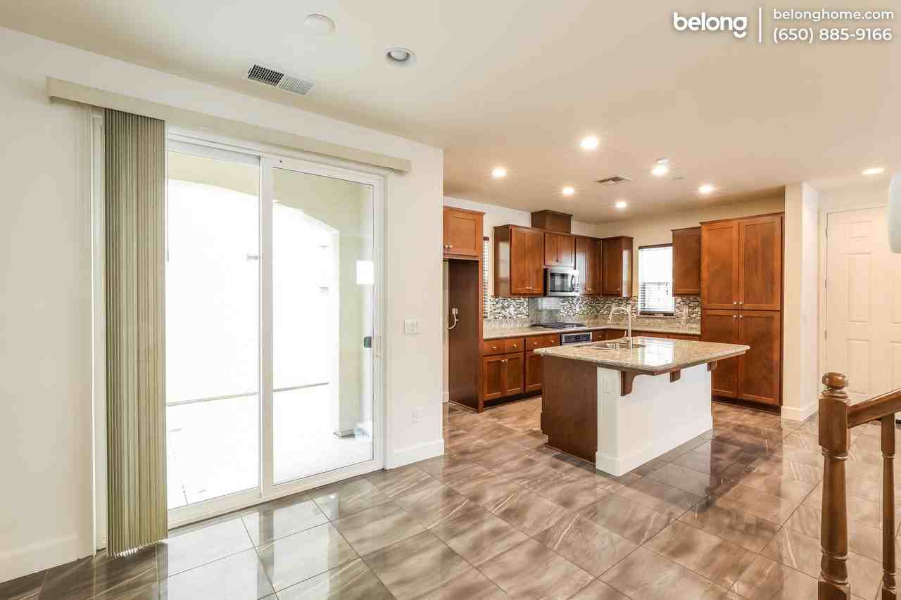 1591 Sylvia St - Photo 5 of 26