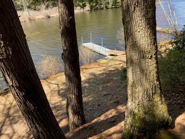 11 Laurel Glen Ln - Photo 3 of 14