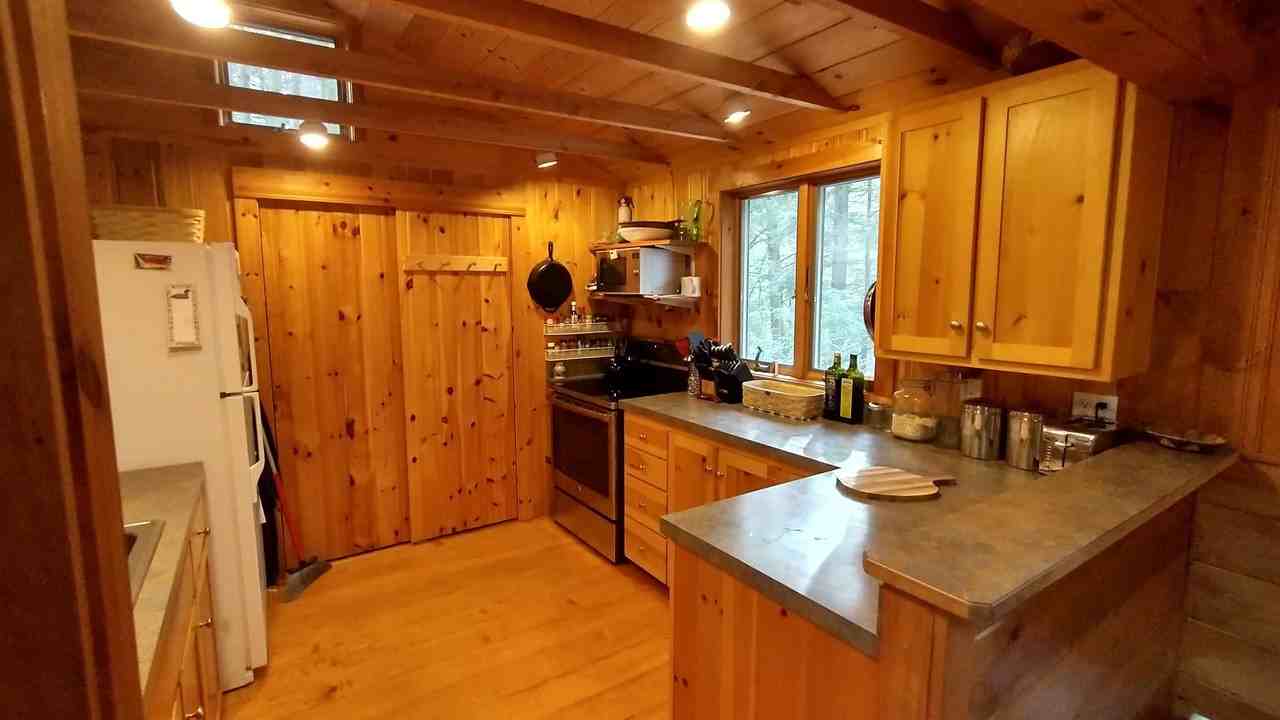 11 Laurel Glen Ln - Photo 6 of 14