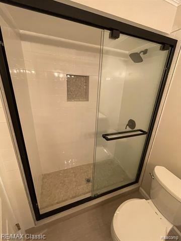 3825 Fieldview Ave - Photo 3 of 11