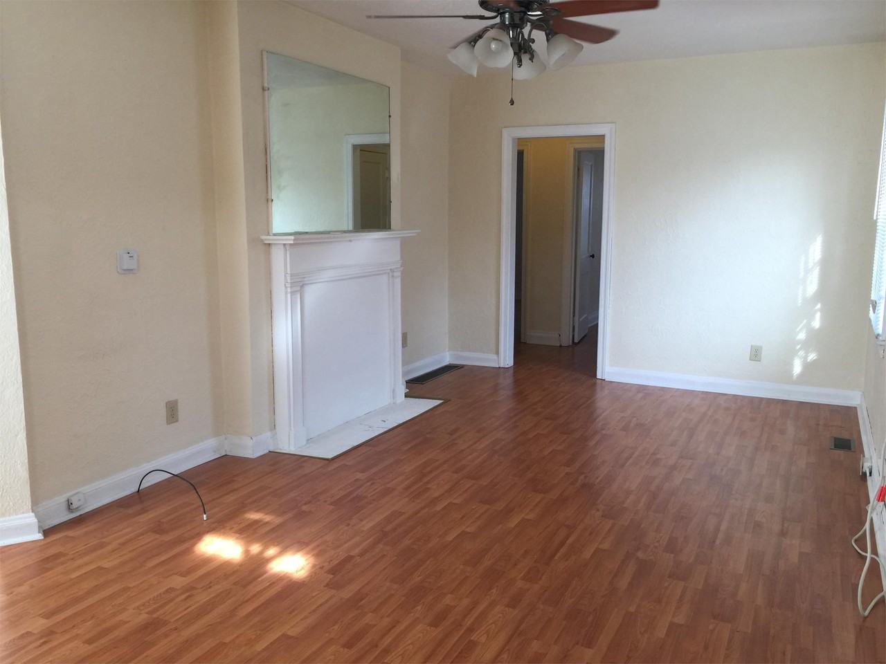 1830 Enslow Ave - Photo 2 of 11