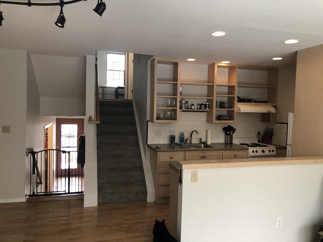 2247 Villa Rosa Dr #1 - Photo 6 of 25