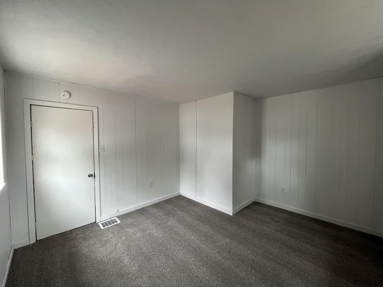 2235 Middle St #1 - Photo 6 of 42