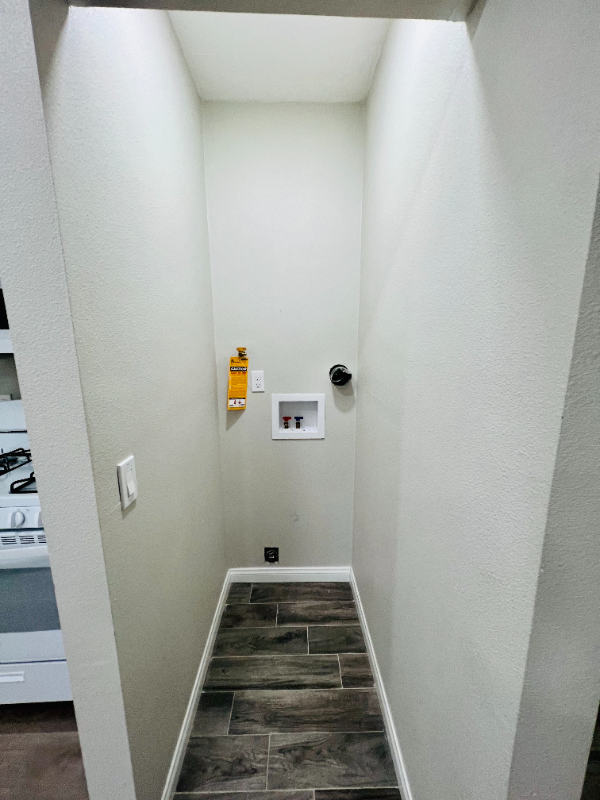 21633 Cottonwood Ave - Photo 6 of 14