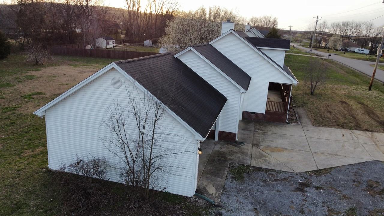 211 Fall Creek Dr #1 - Photo 5 of 46