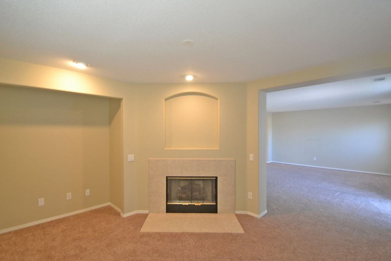 2431 Delicious Ln - Photo 3 of 10