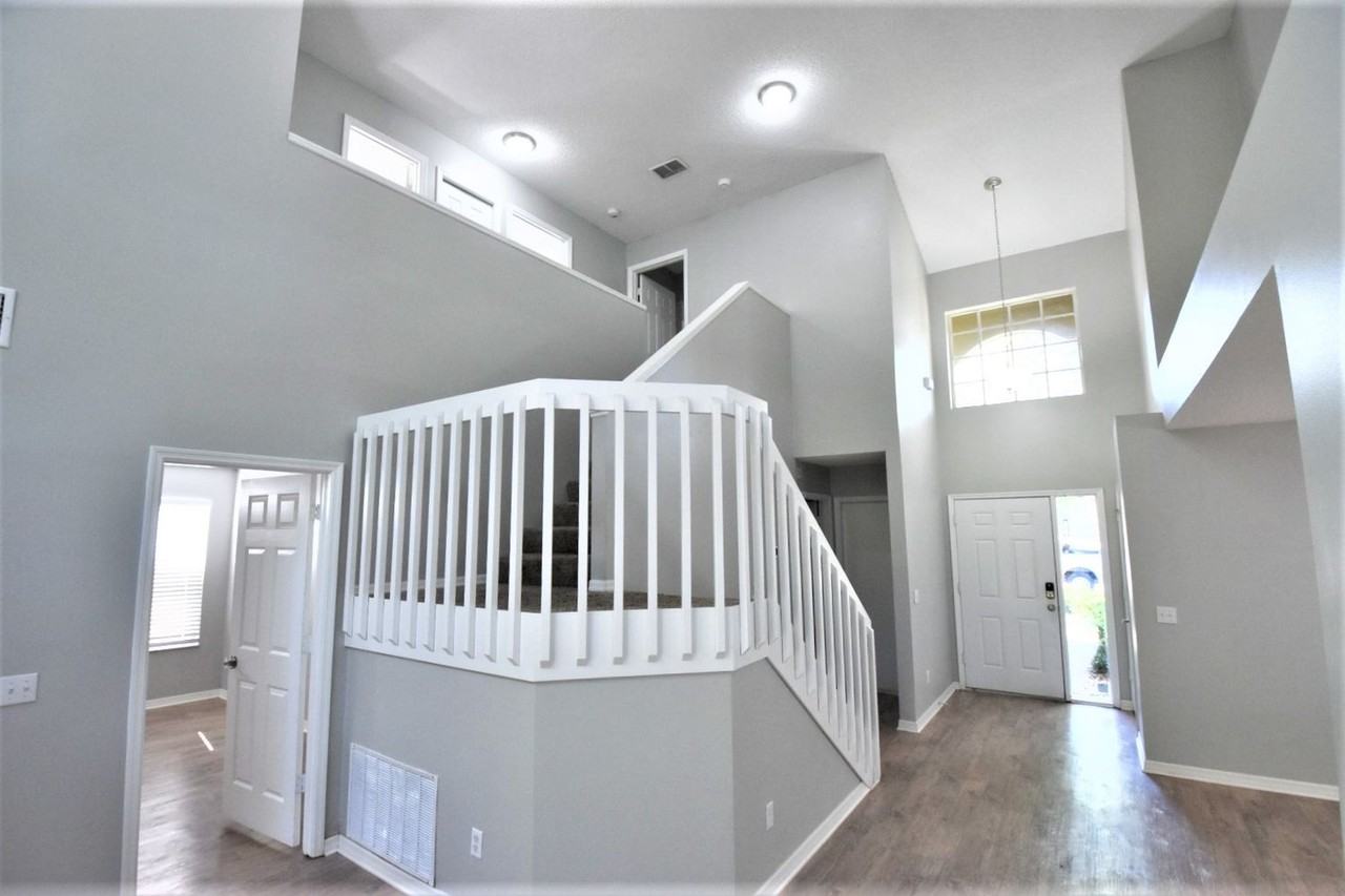 1378 Black Willow Trl - Photo 3 of 20