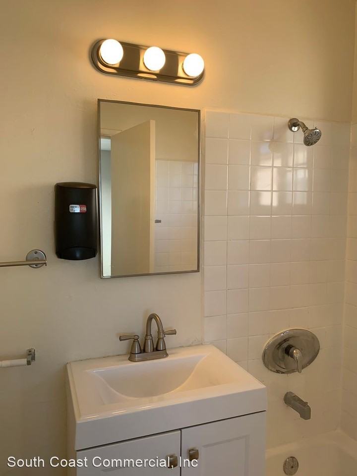 4151 35th Street - Photo 3 of 4