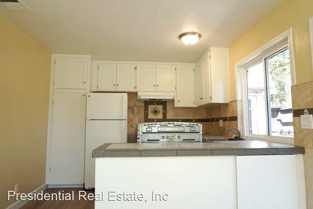 318 Heredia Ct - Photo 2 of 9