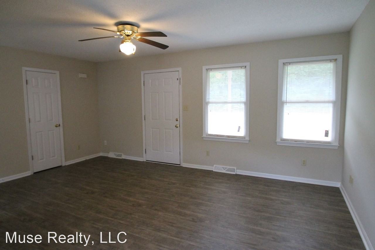 2784 Gordon Rd - Photo 2 of 19