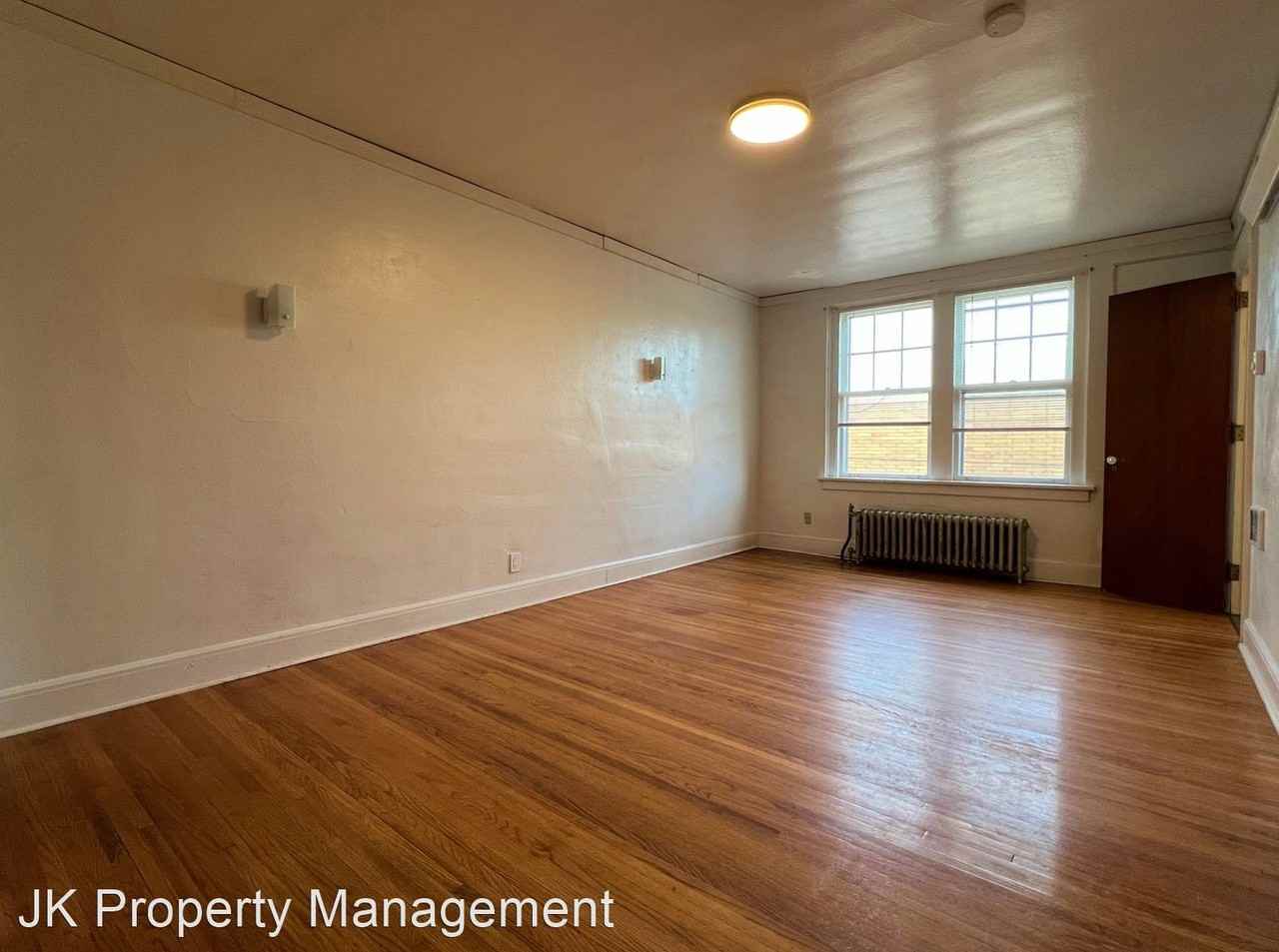 310 5th Street N - Photo 3 of 9