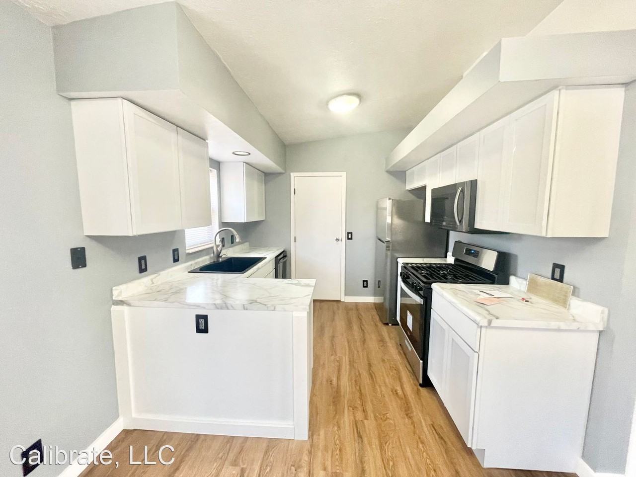 5651 Mulberry Ave - Photo 3 of 14