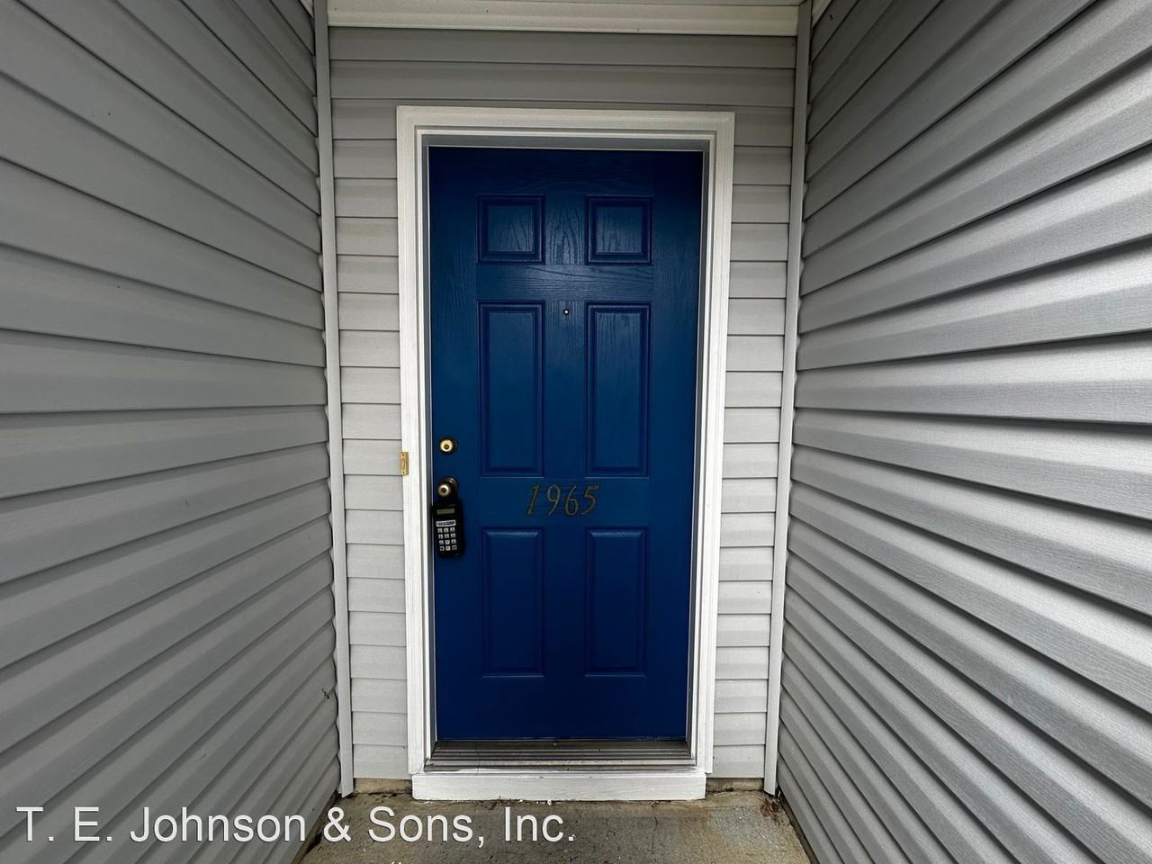 1965 Morgan Trace Dr - Photo 2 of 16