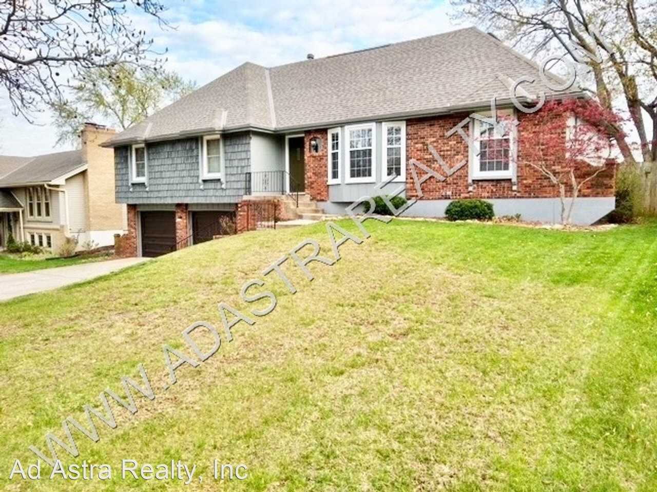 1201 Ne 82nd St - Photo 2 of 28