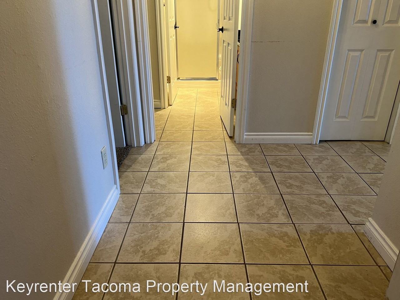 7304 N Skyview Pl - Photo 2 of 22