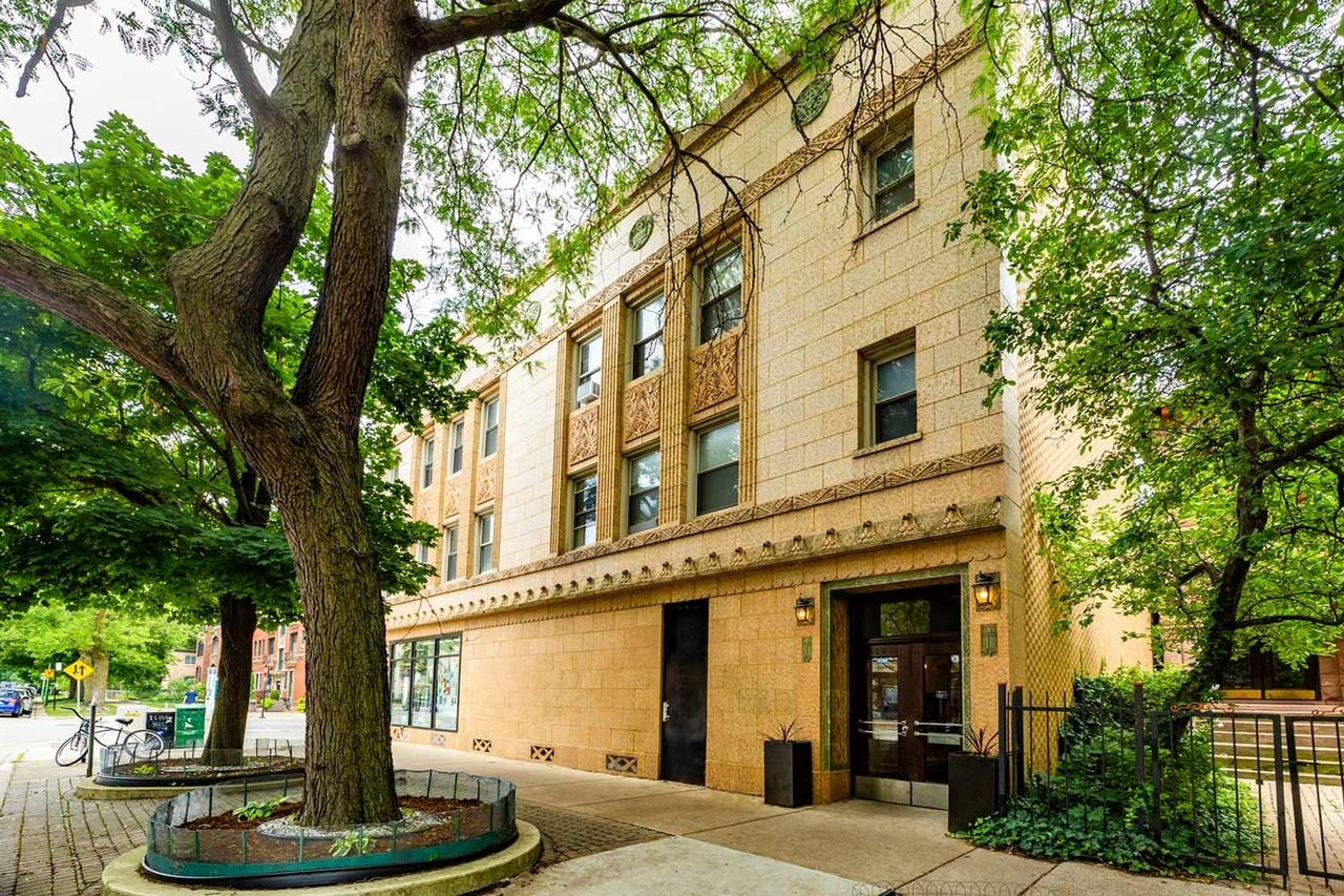 5501 S. Cornell - Photo 2 of 26