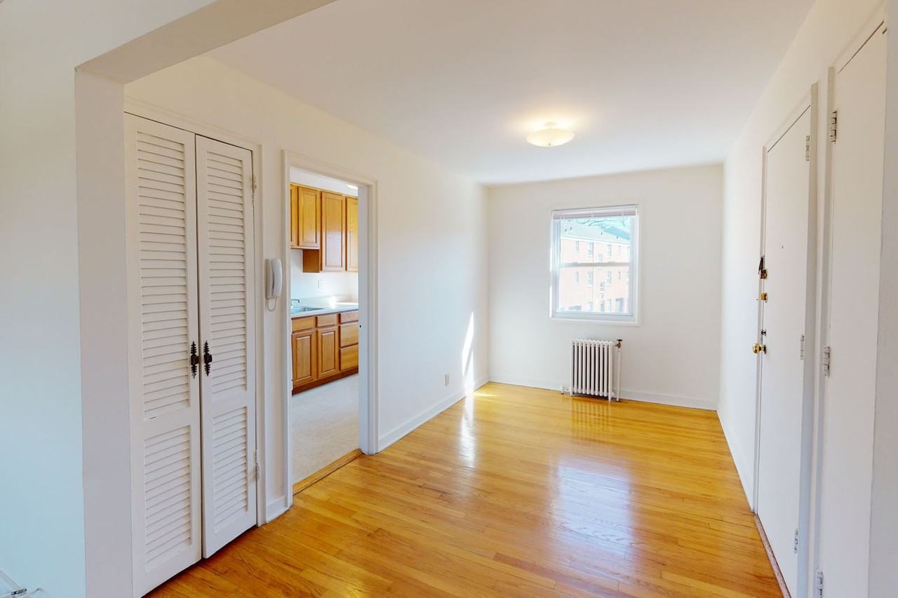 River Terrace Gardens - Photo 4 of 21