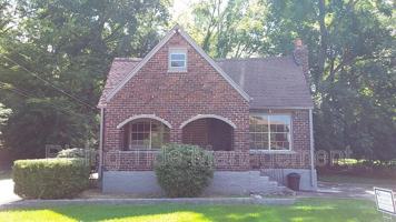 featured image of 6817 Exeter Ave