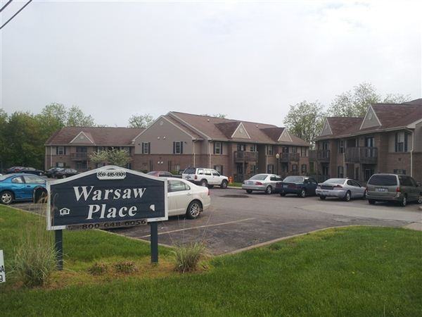 Warsaw Place Apts. - Photo 2 of 4